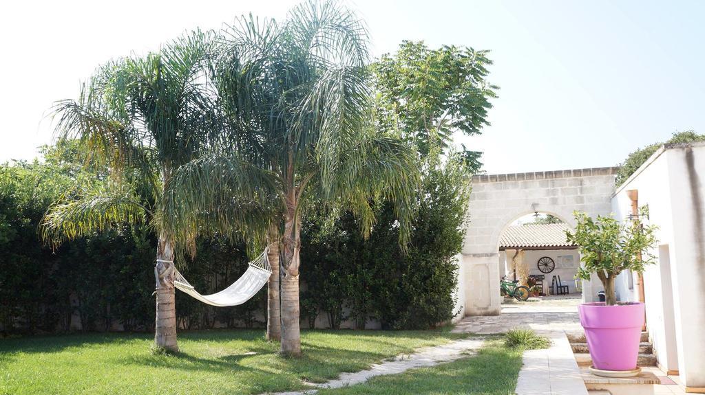 Antica Masseria Carparelli Guest House Ostuni Exterior foto